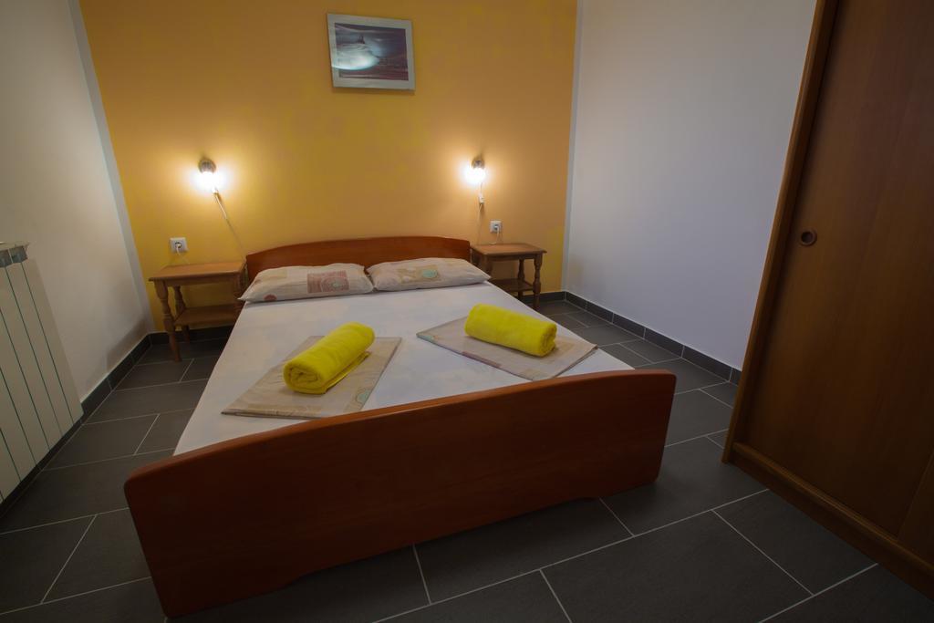 Apartments Zora Senj  Exterior foto